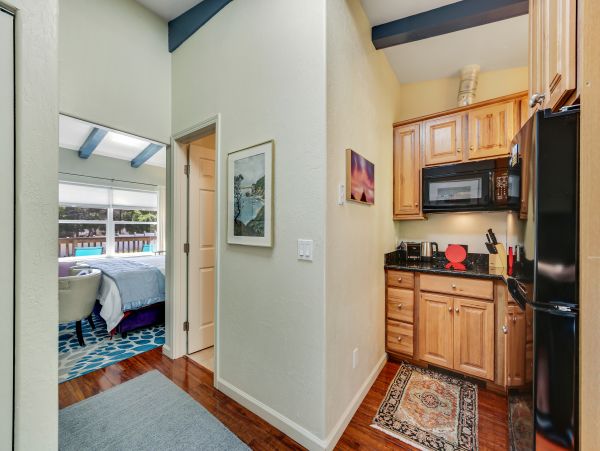 Sonoma County Home 984396