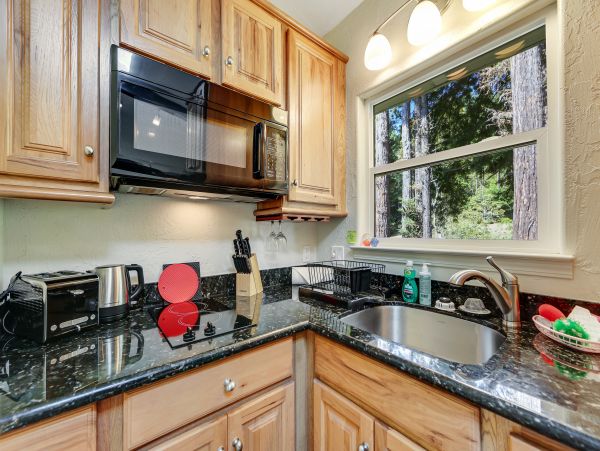 Sonoma County Home 984396