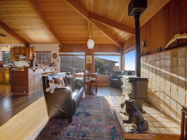 Sonoma County Home 984398