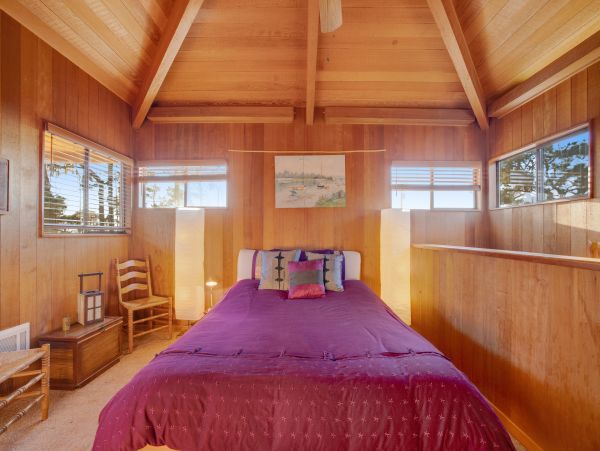 Sonoma County Home 984398