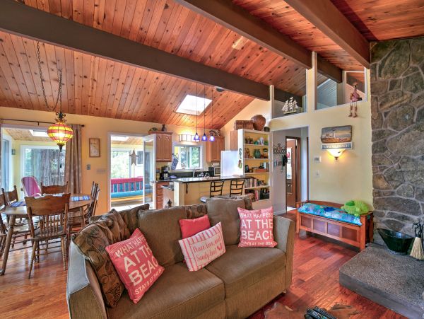 Sonoma County Home 984399