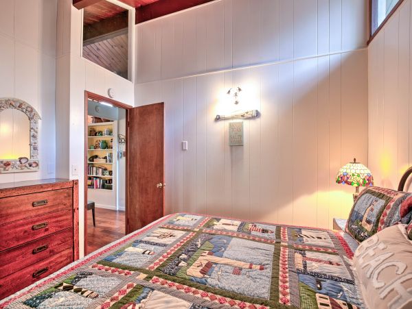 Sonoma County Home 984399