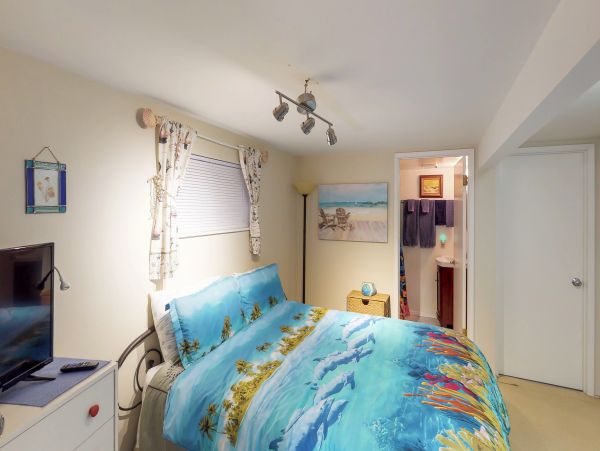 Sonoma County Home 984399