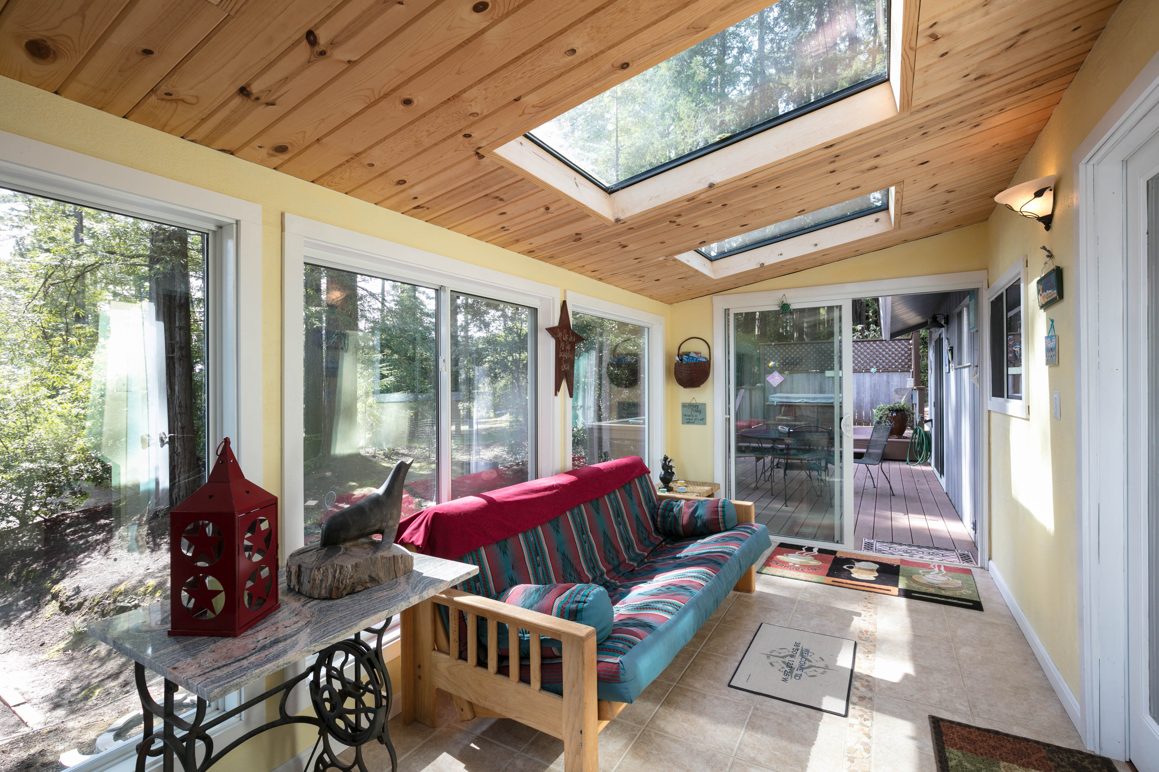 Sonoma County Home 984399