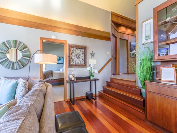 Sonoma County Home 984401