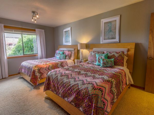 Sonoma County Home 984401