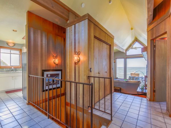Sonoma County Home 984401