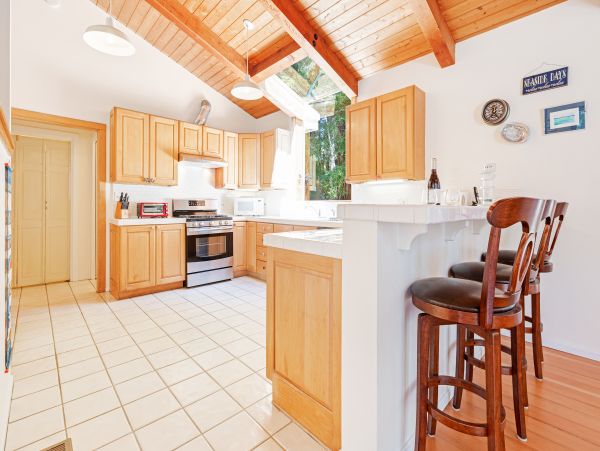 Sonoma County Home 984402
