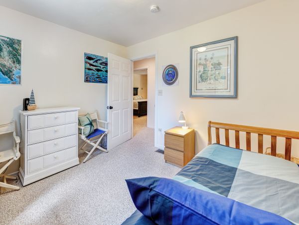Sonoma County Home 984402