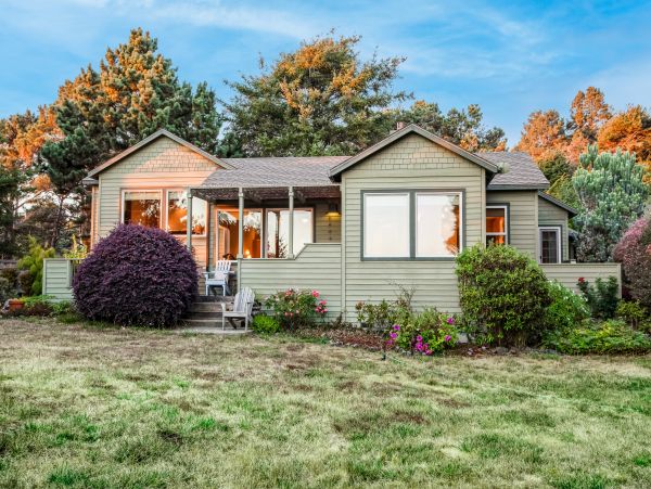 Sonoma County Home 984404