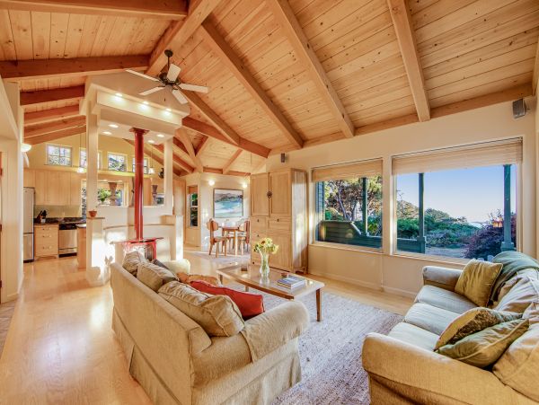 Sonoma County Home 984404