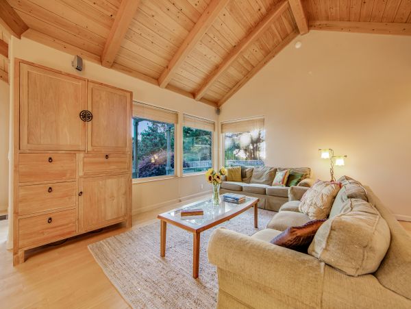 Sonoma County Home 984404