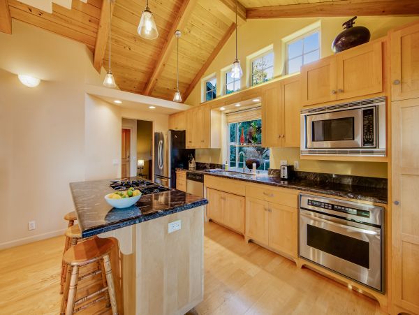 Sonoma County Home 984404