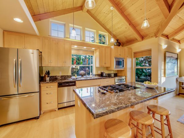 Sonoma County Home 984404