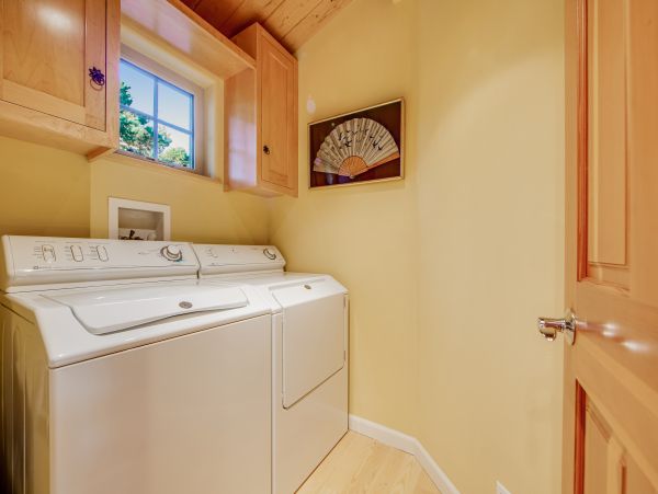 Sonoma County Home 984404
