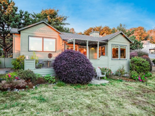 Sonoma County Home 984404