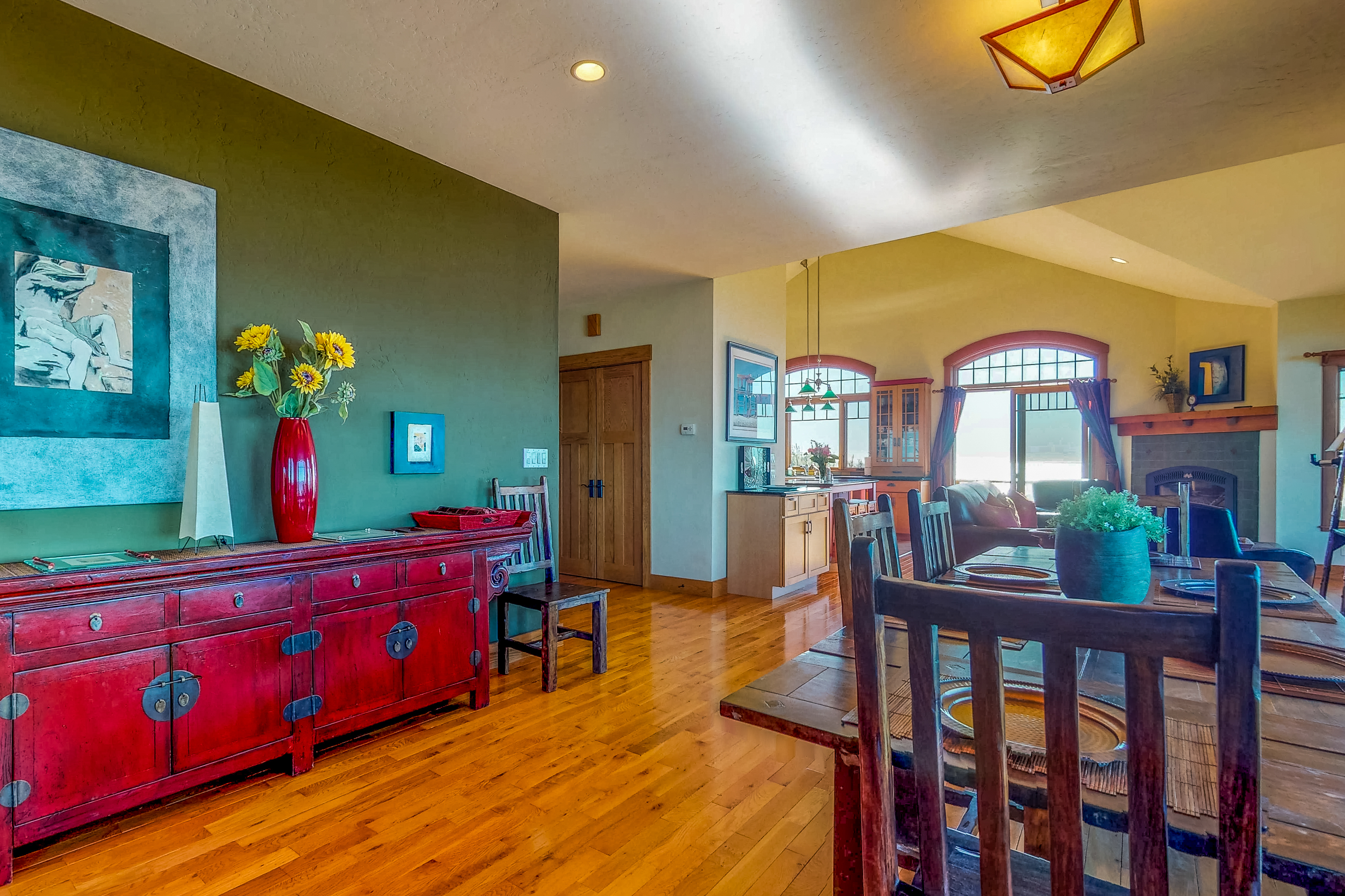 Sonoma County Home 984405