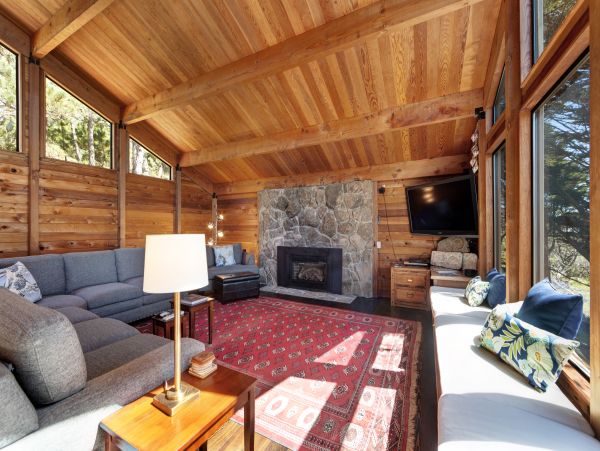Sonoma County Home 984406