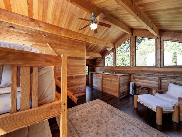 Sonoma County Home 984406