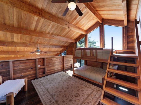 Sonoma County Home 984406