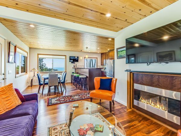 Sonoma County Home 984407