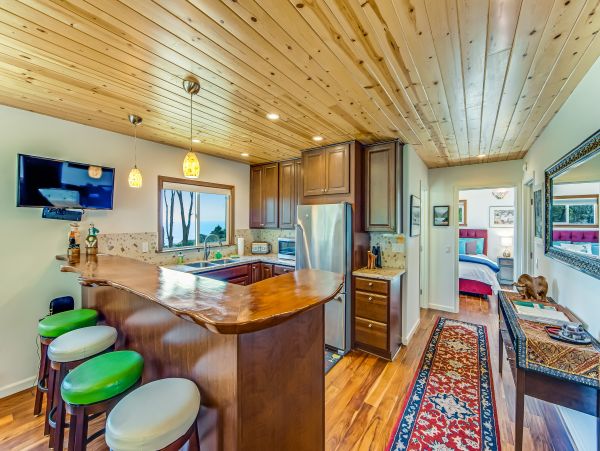 Sonoma County Home 984407