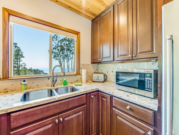 Sonoma County Home 984407