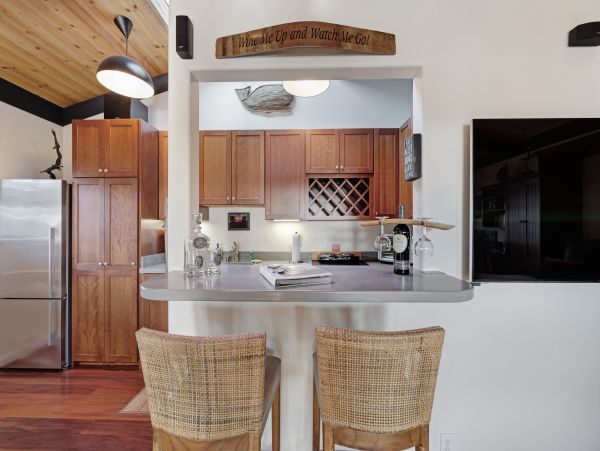 Sonoma County Home 984408