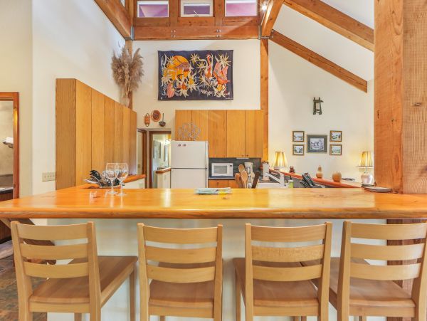 Sonoma County Home 984410