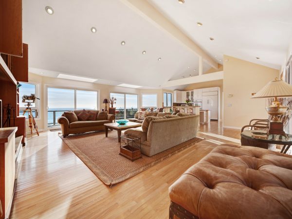 Sonoma County Home 984413