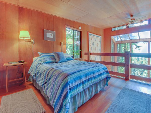 Sonoma County Home 984415