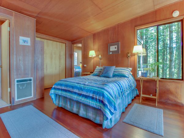 Sonoma County Home 984415
