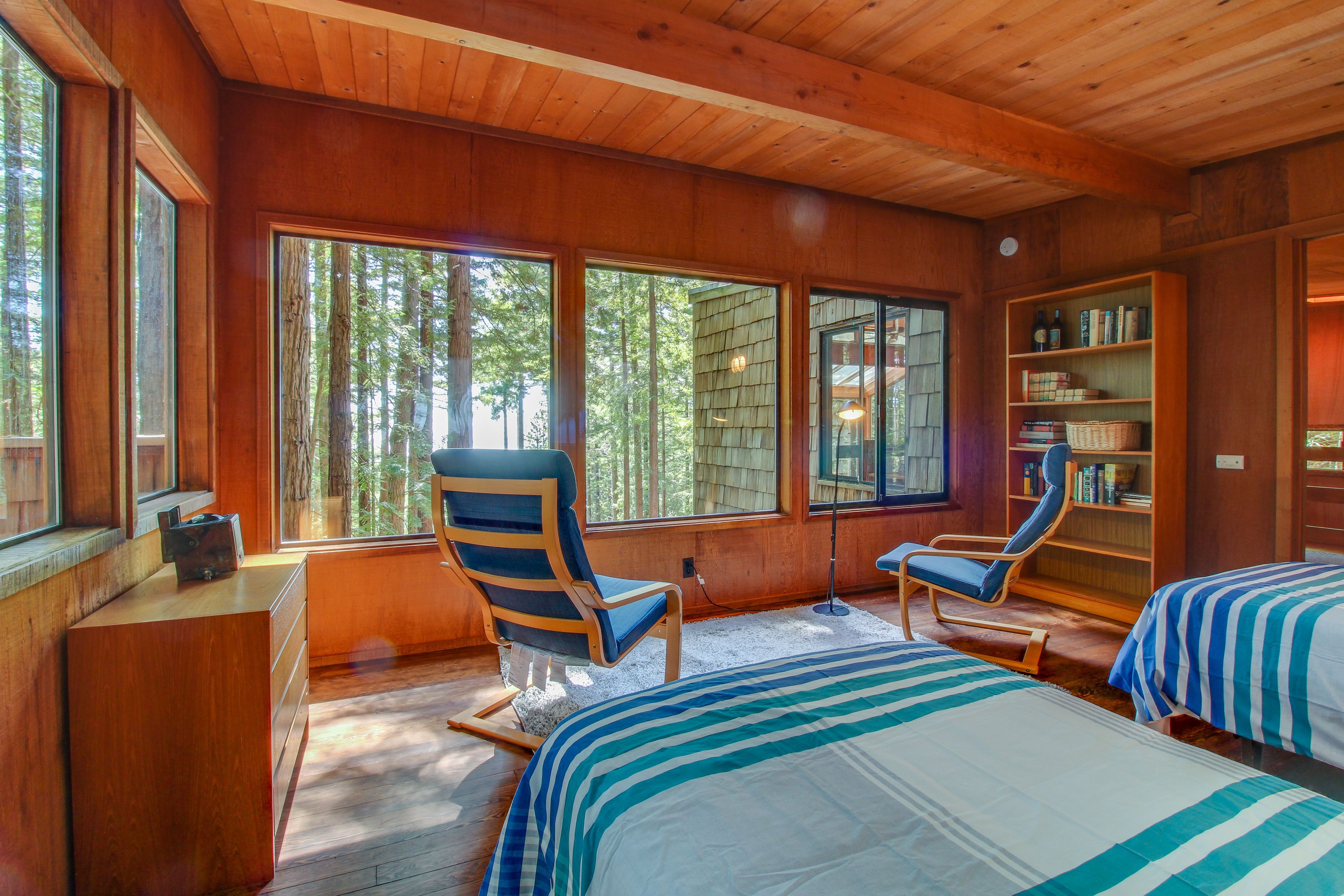 Sonoma County Home 984415