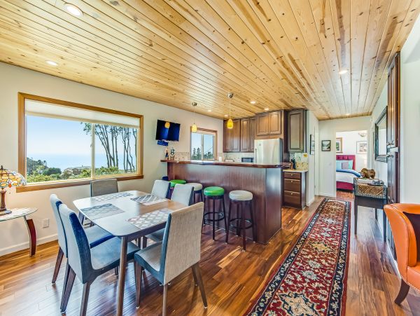 Sonoma County Home 984416