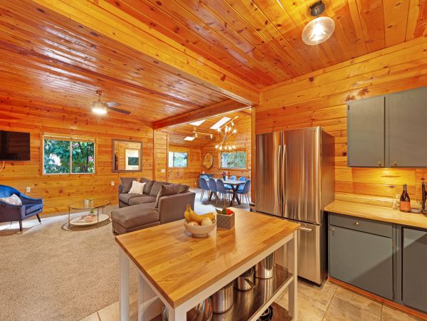 Sonoma County Home 984418