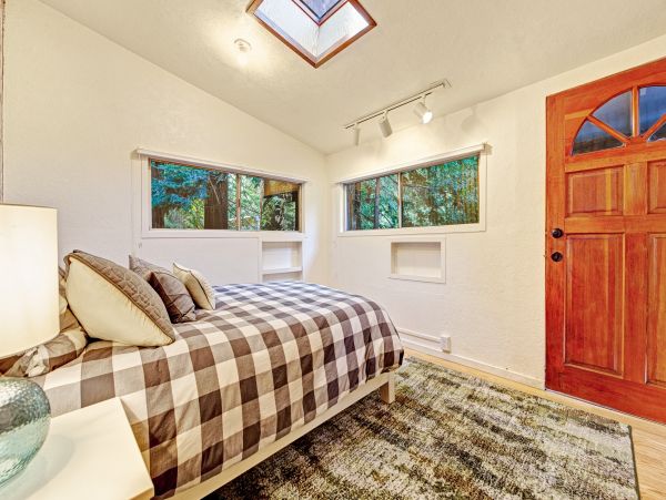 Sonoma County Home 984418