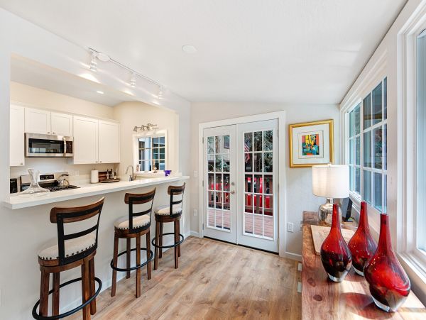 Sonoma County Home 984419