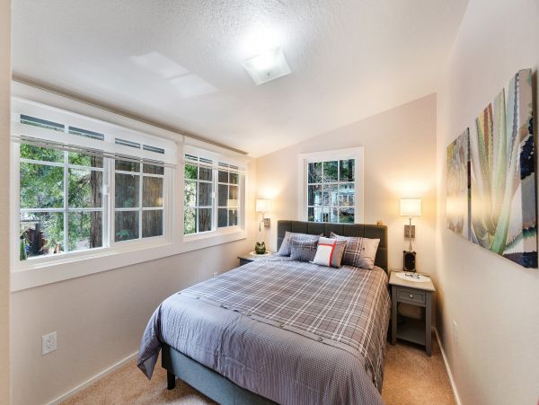 Sonoma County Home 984419