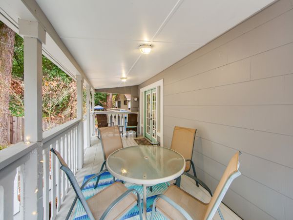 Sonoma County Home 984420