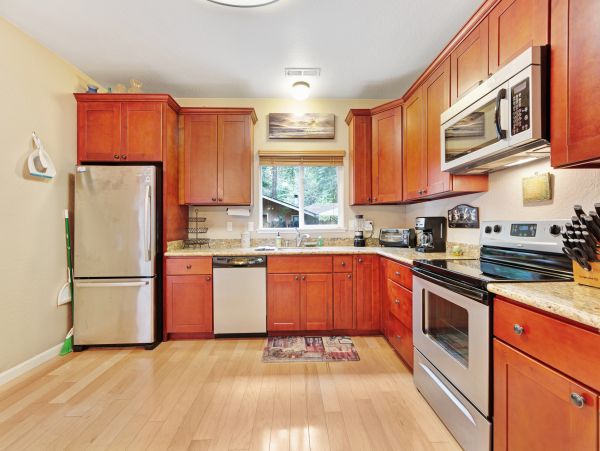 Sonoma County Home 984421