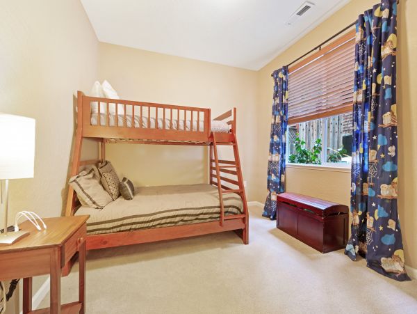 Sonoma County Home 984421