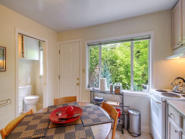 Sonoma County Home 984422