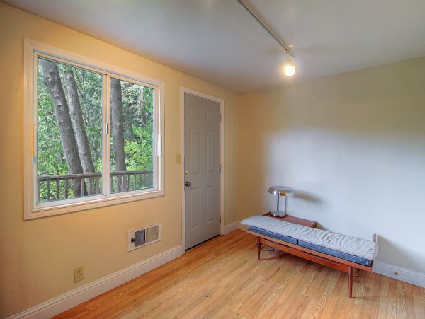 Sonoma County Home 984422