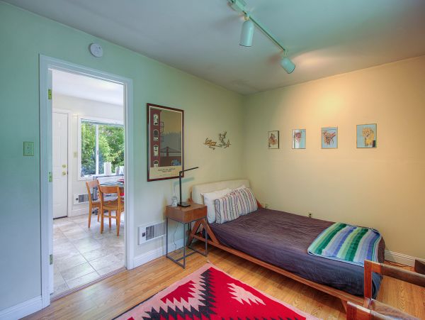 Sonoma County Home 984422