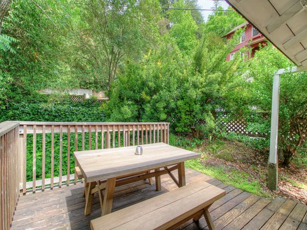 Sonoma County Home 984422