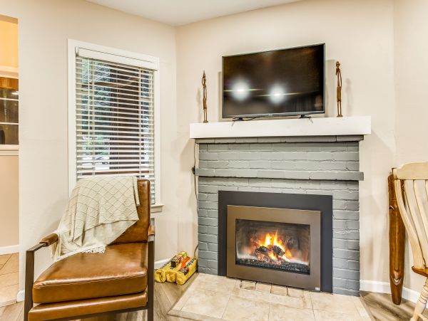 Sonoma County Home 984423