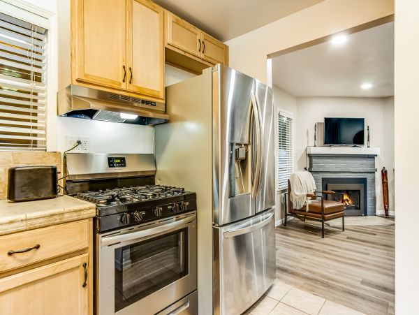 Sonoma County Home 984423