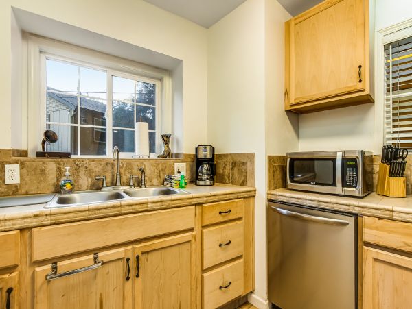 Sonoma County Home 984423