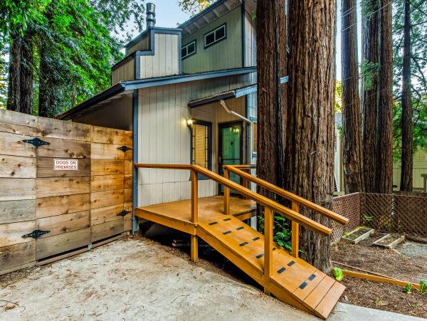 Sonoma County Home 984423