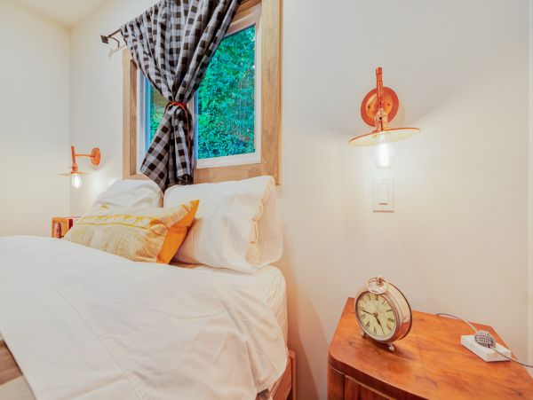 Sonoma County Home 984424